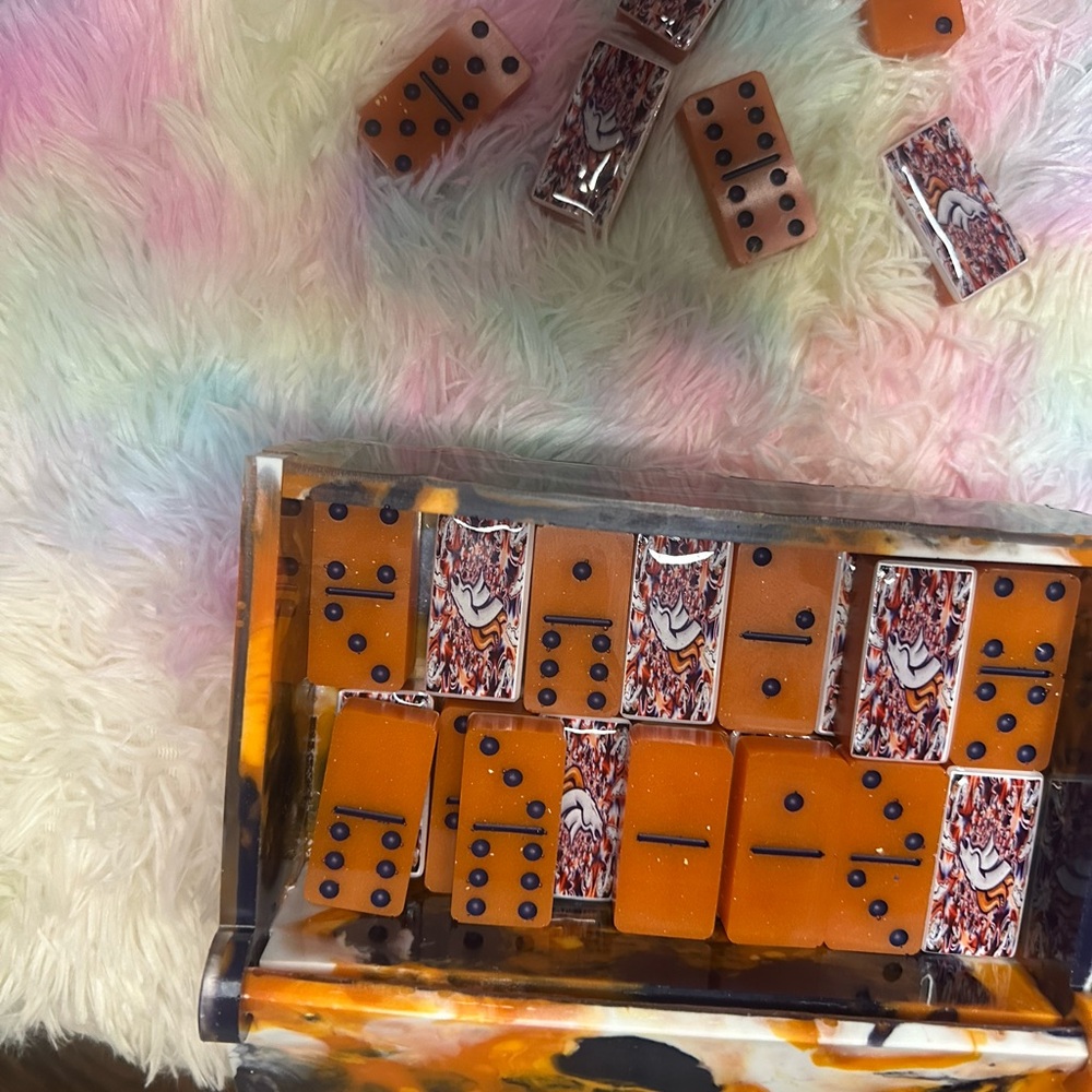 Custom Dominoes - Picture 5 of 6